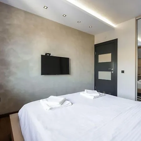 Emma Apartment